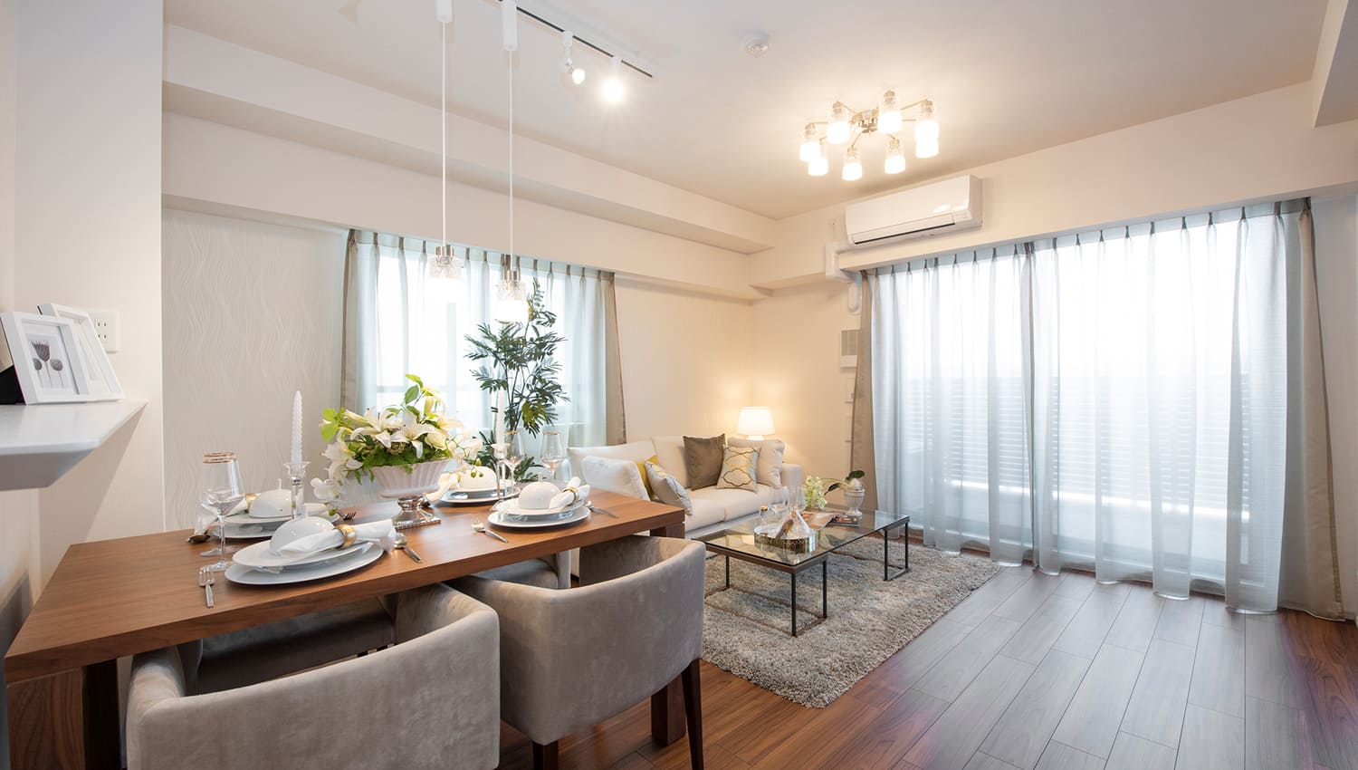 株式会社Free Hand